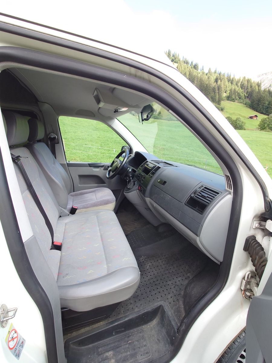 VW Automobili: Vw T5 2.5TDI – Usato da Adelboden venduto da subaru12345 6