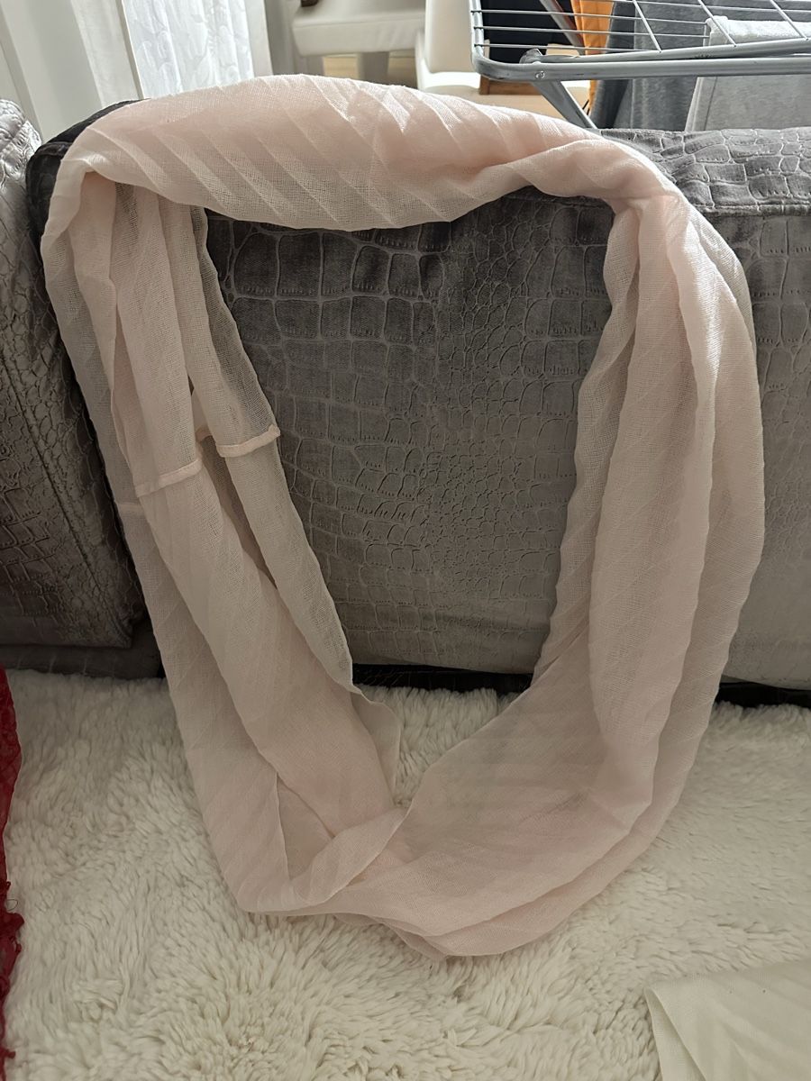 H&M Foulard & Sciarpe: 🧣 Schal – Usato da Sevelen venduto da Stopglobal. 5