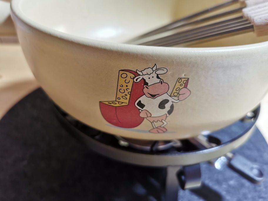 Padelle: Fondue-Setd (NICHT induktionsgeeignet) – Usato da Sirnach venduto da windrad65 2