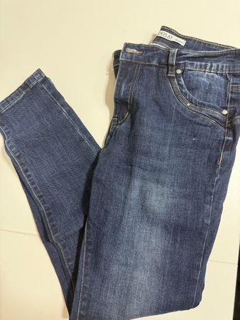 Jeans Newplay blau Farbe Damen Grösse S 36 guter Zustand