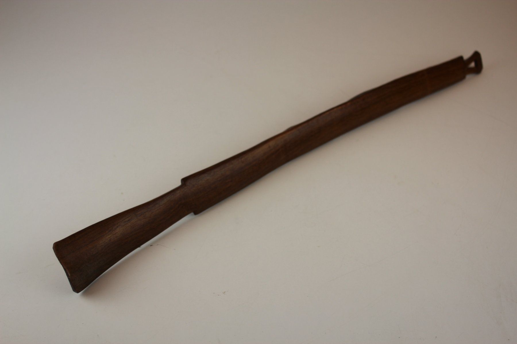 Altro in  Abbigliamento & Accessori: Holz Schuhlöffel geschnitzt 48cm – Usato da Basel venduto da IRMAundFRED 1