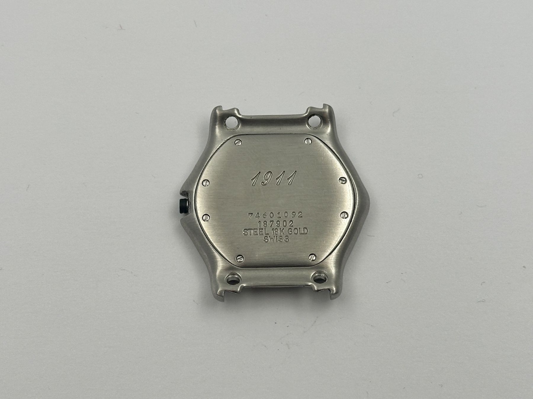Ebel Orologi: Ebel Gehäuse Referenz E 1090131 – Usato da Brüttisellen venduto da AlphaOmega05 1