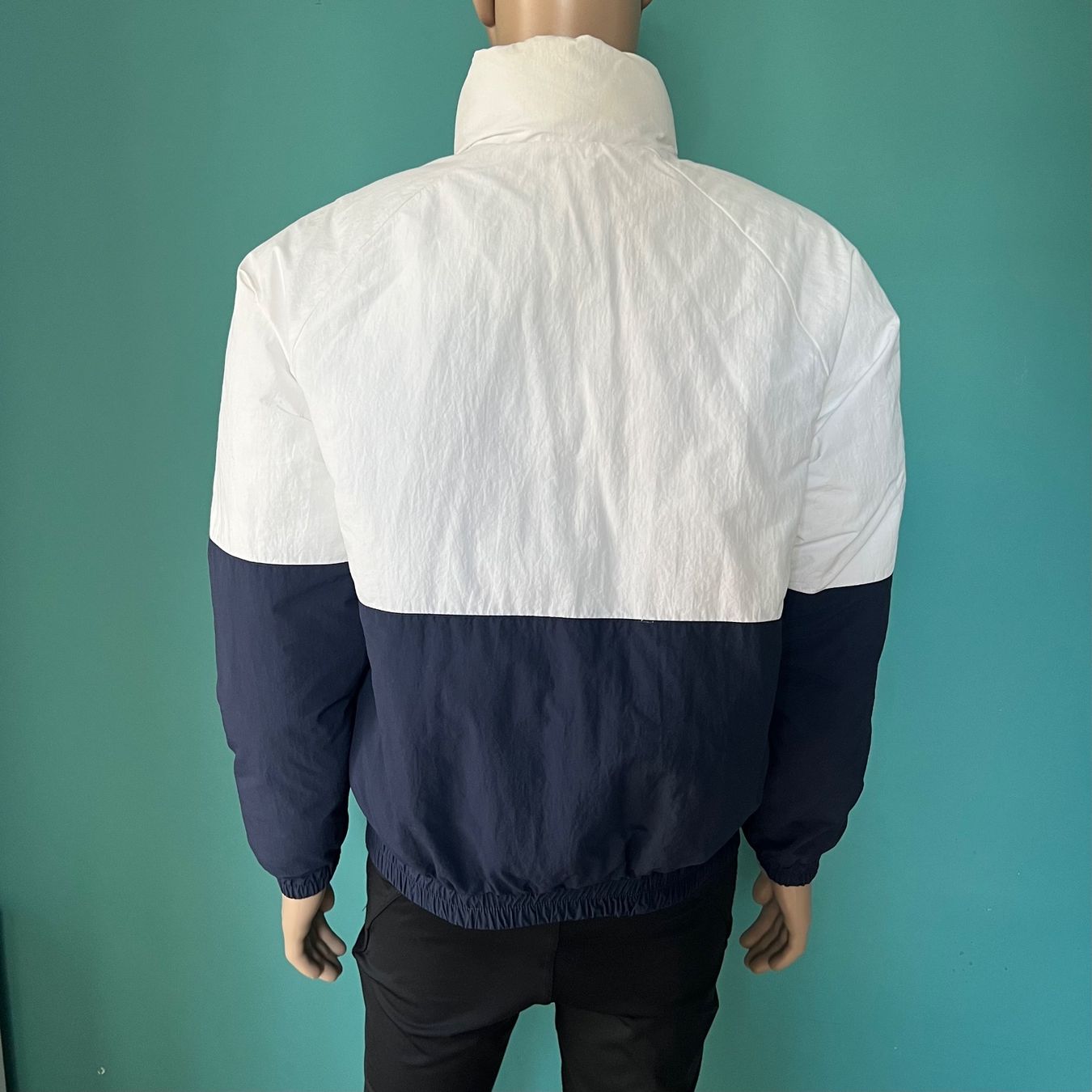 Tommy Hilfiger Giacche: TOMMY JEANS Jacke 🤍 – Usato da Zürich venduto da ClosetQueen 3