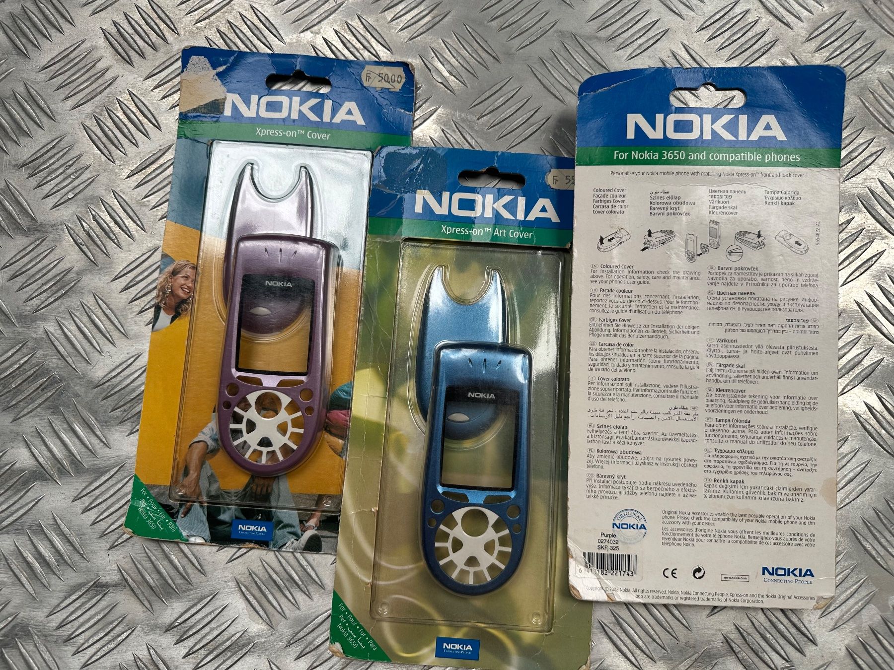 Nokia Coques & Protection écran: Cover per Nokia 3650 Cover blu e viola – Neuf (Voir description) à Sementina par Simo.Auto 1