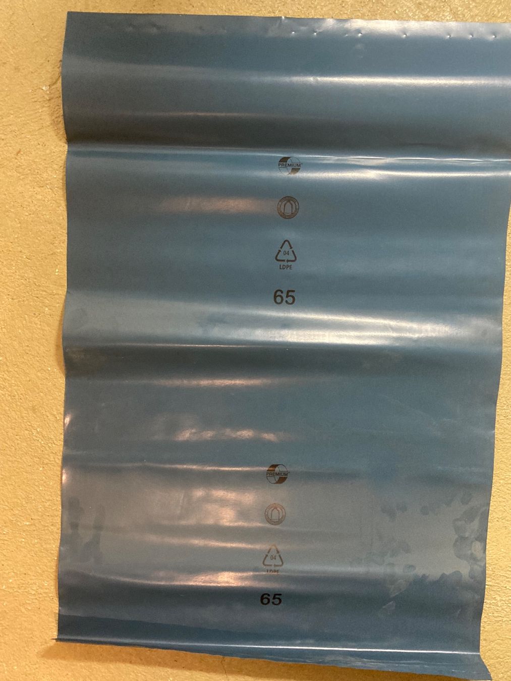 Cestini per rifiuti: Müllsäcke extra stark, 65 l, 10 Stück – Nuovo (secondo la descrizione) da Haemikon venduto da Helibee 1