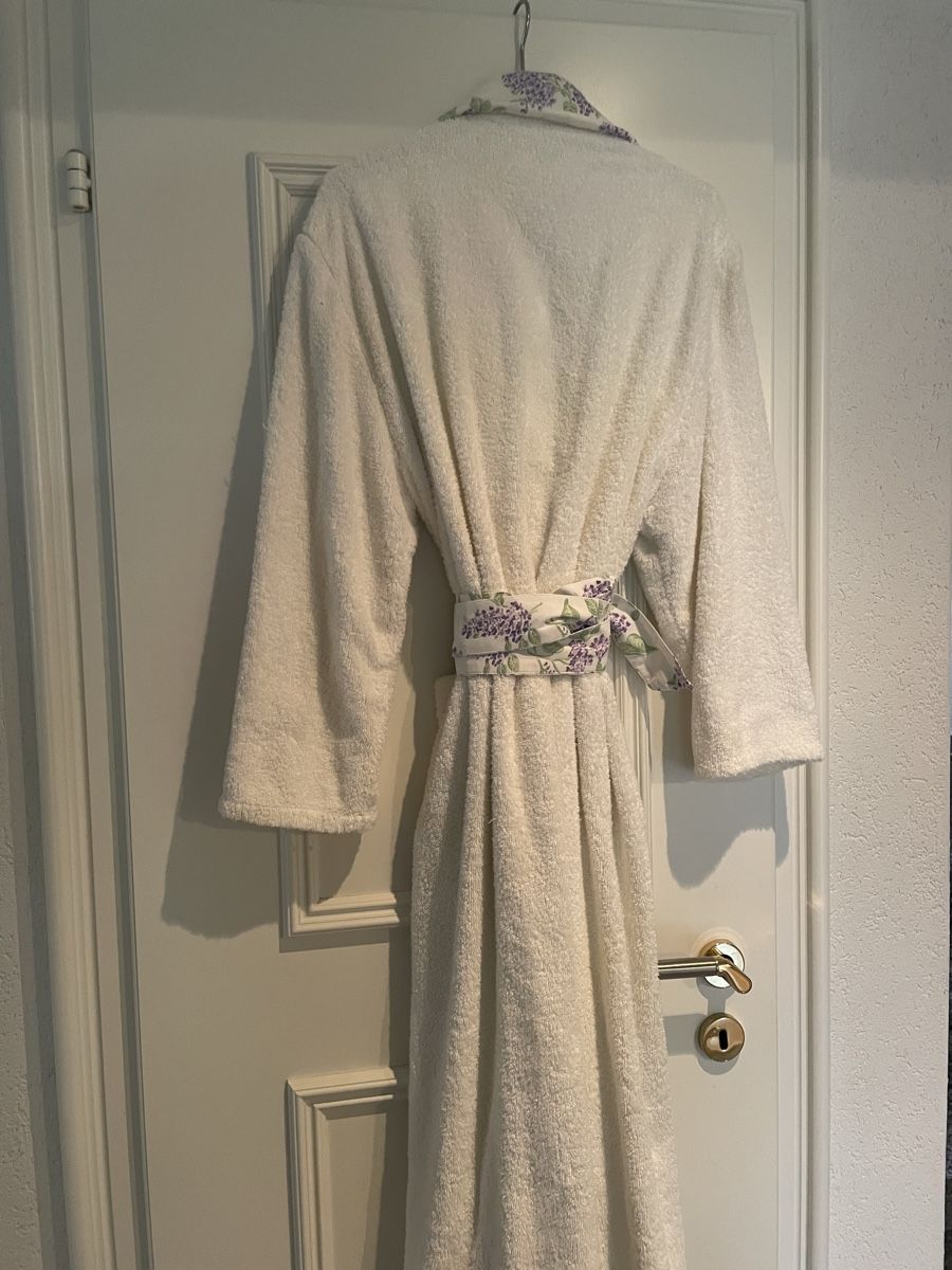 Accappatoi: Yves Delorme Cotton Bathrobe Size L – Usato da Waedenswil venduto da Paps04 1