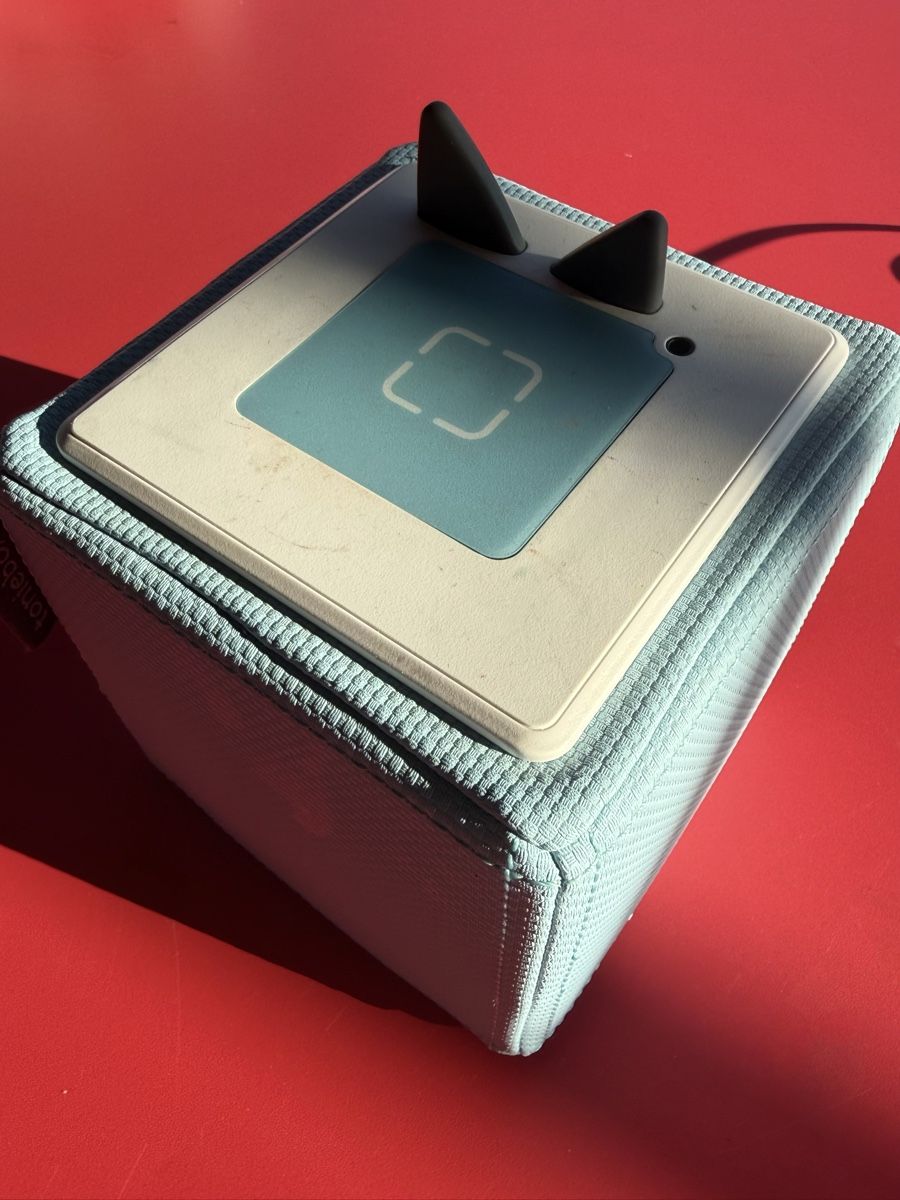 Tonies Giocattoli: Toniebox Starterset hellblau mit Ladestation gebraucht – Usato da Zürich venduto da Urgazz