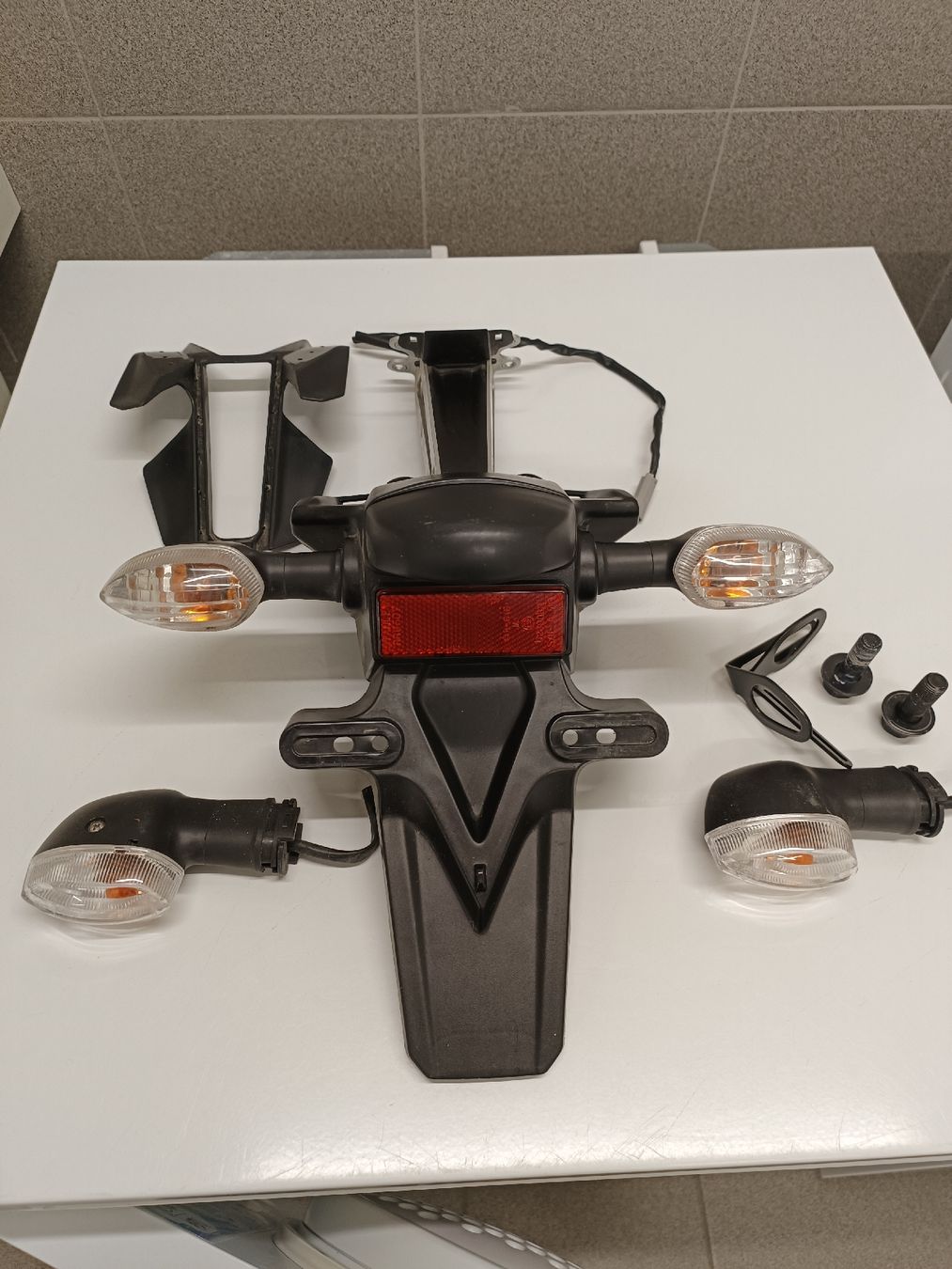 Yamaha Toutes les pièces détachées moto: Yamaha MT 07 pieces – D'occasion à Froideville par JF46