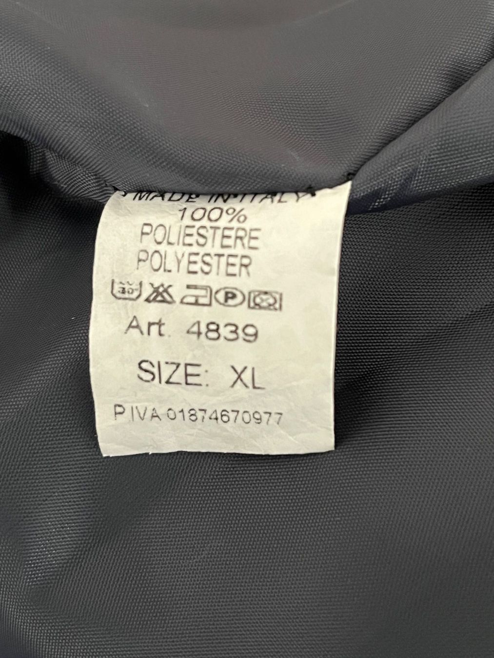Cappotti: manteau bouclé – Usato da Delémont venduto da Kiki75 3
