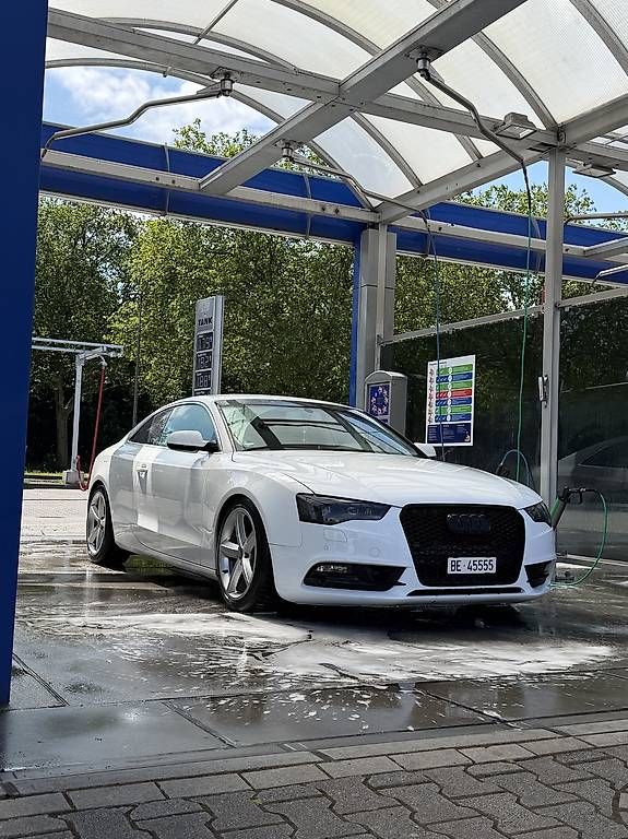 Audi Automobili: Audi A5 Coupé 3.0 TDI | Einzelstück | 290 PS – Usato da Münchenbuchsee venduto da Dream-Rent