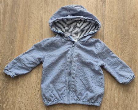 Schöne Übergangsjacke Gr. 74