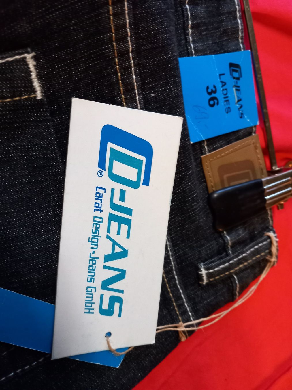Jeans: Damenjeans "CD" Grösse 36 Fabrikneu – Nuovo e nell'imballaggio originale da Hochwald venduto da motowear-secondhand 4