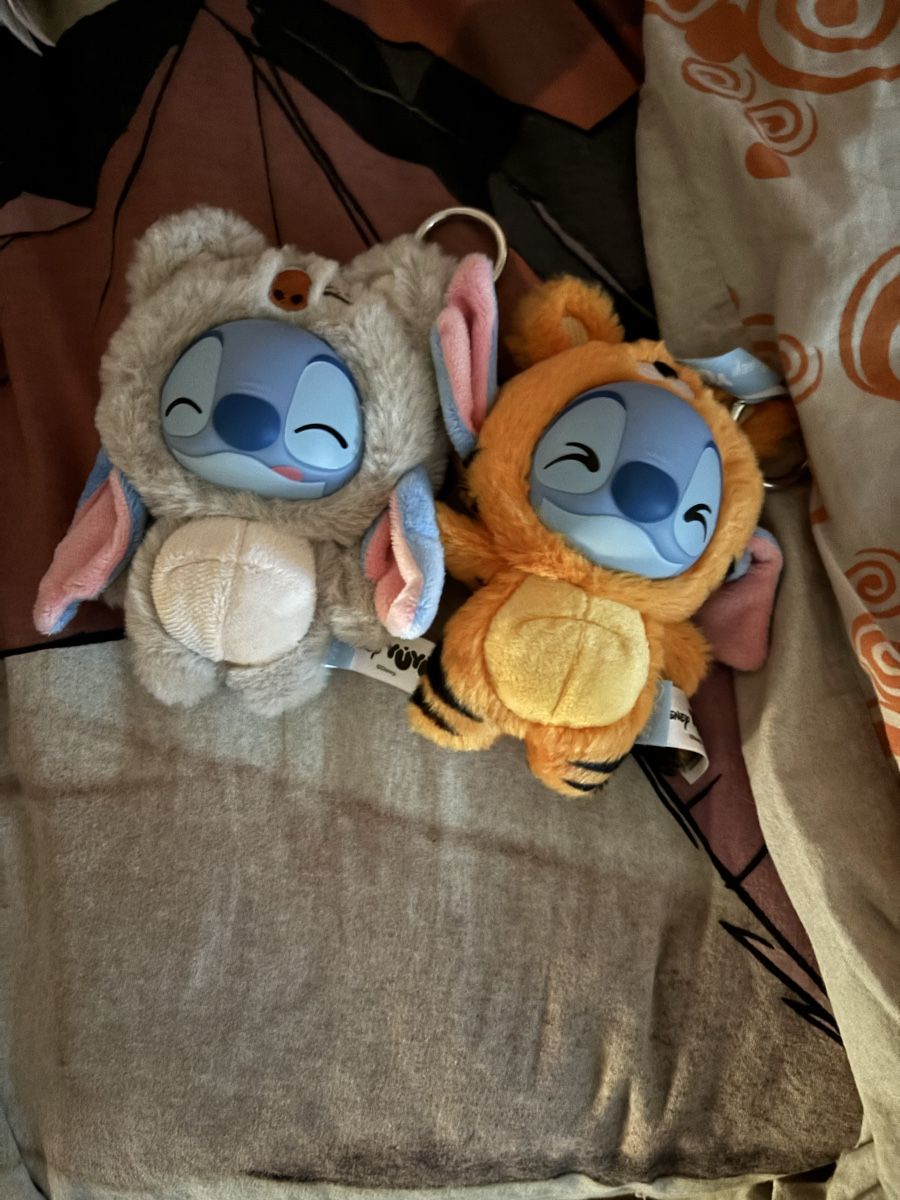 Disney Porte-clés: Stitch yuyus Disney  – Neuf (Voir description) à Zürich par ban_wfc2
