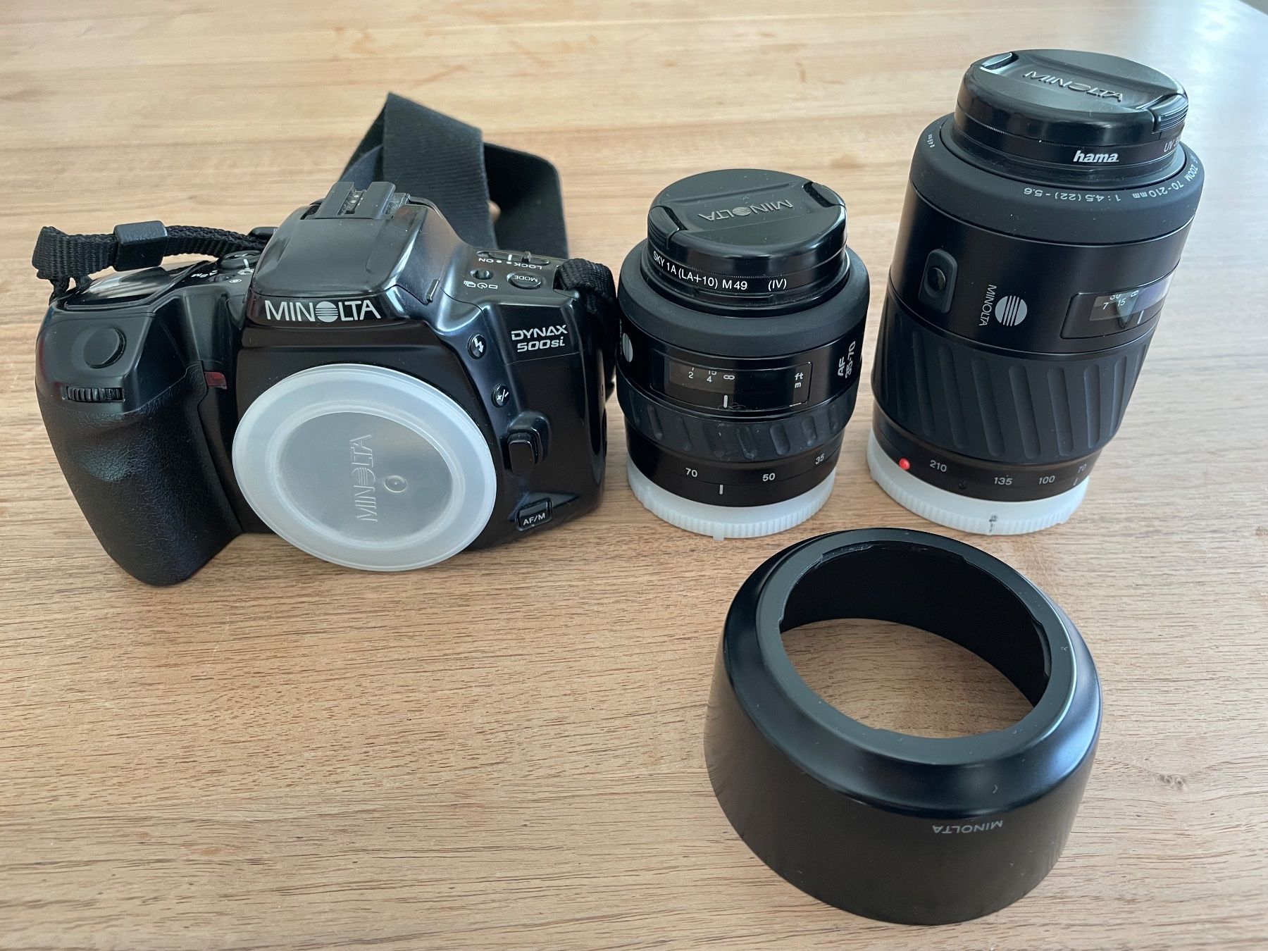 Minolta Fotocamera: Minolta Dynax 500si mit 2 Objektiven, Spiegelreflexkamera – Usato da Wädenswil venduto da towae