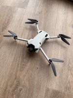 DJI Mini 4 Pro mit Fly More Combo 