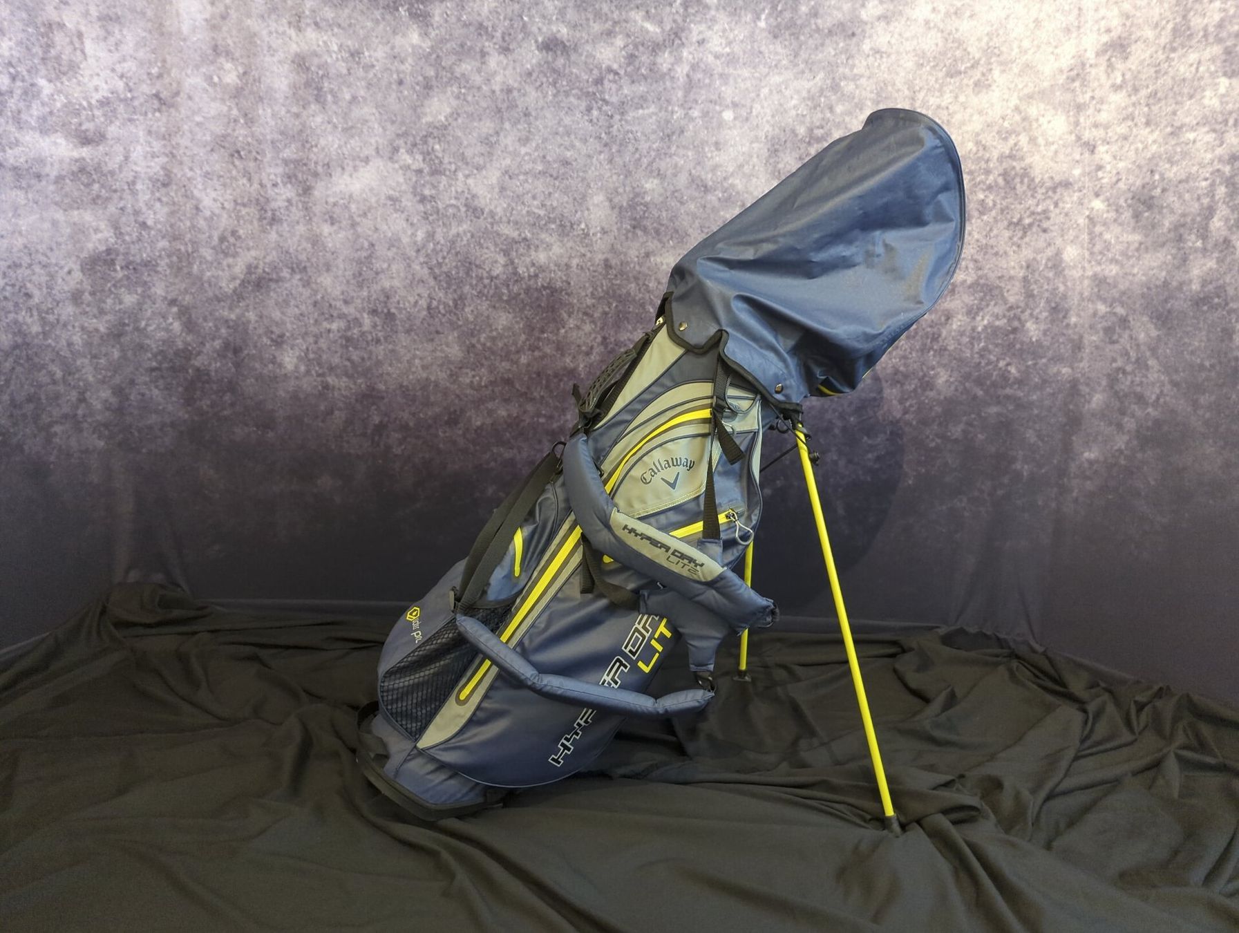 Mazze & Set: Golfbag mit Eisenset – Usato da Obfelden venduto da Real_pleu 1