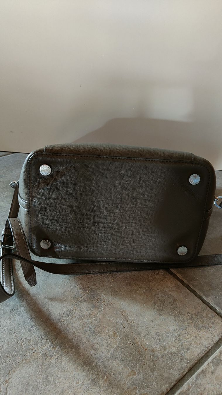 Michael Kors Borse da donna: Michael Kors Greenwich Large Grab Bag Grey – Nuovo e nell'imballaggio originale da Davos Platz venduto da egl_h2gt 5