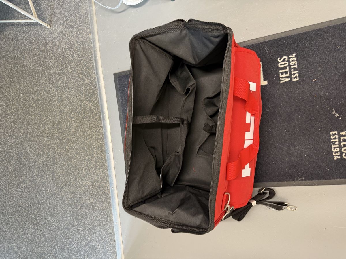 Hilti Taschen: Hilti Tasche  – Neu und originalverpackt aus oberhasli von Pet590