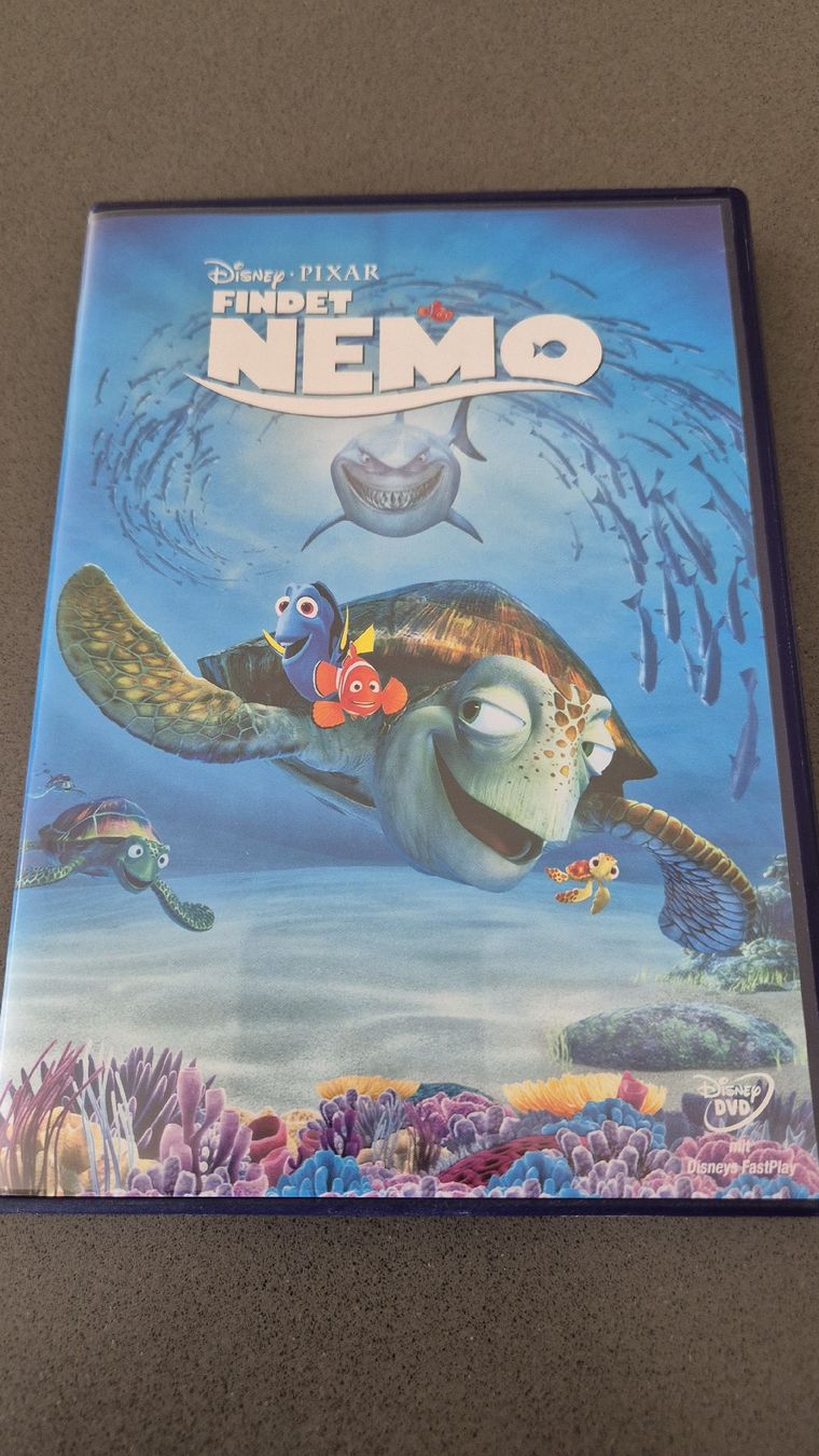 Alle DVDs: Findet Nemo DVD  – Gebraucht aus Auw von Goldflimmer