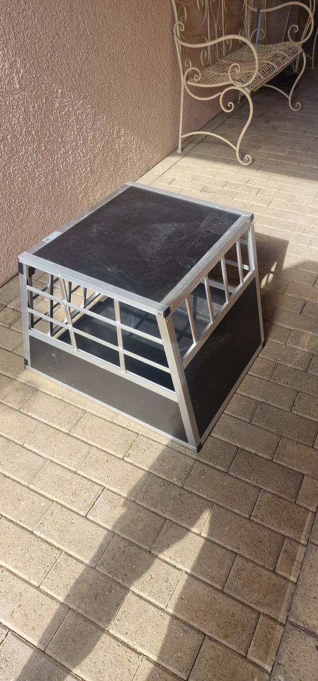Gabbie, trasporto & Sicurezza: Hundebox 70x55x50cm – Usato da Mühlau venduto da pet_xvb5 1
