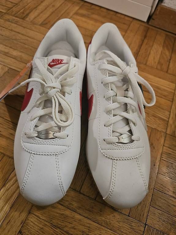 Scarpe da uomo: NIKE Kids Cortez Gr 40 – Usato da Uzwil venduto da sousse73 4