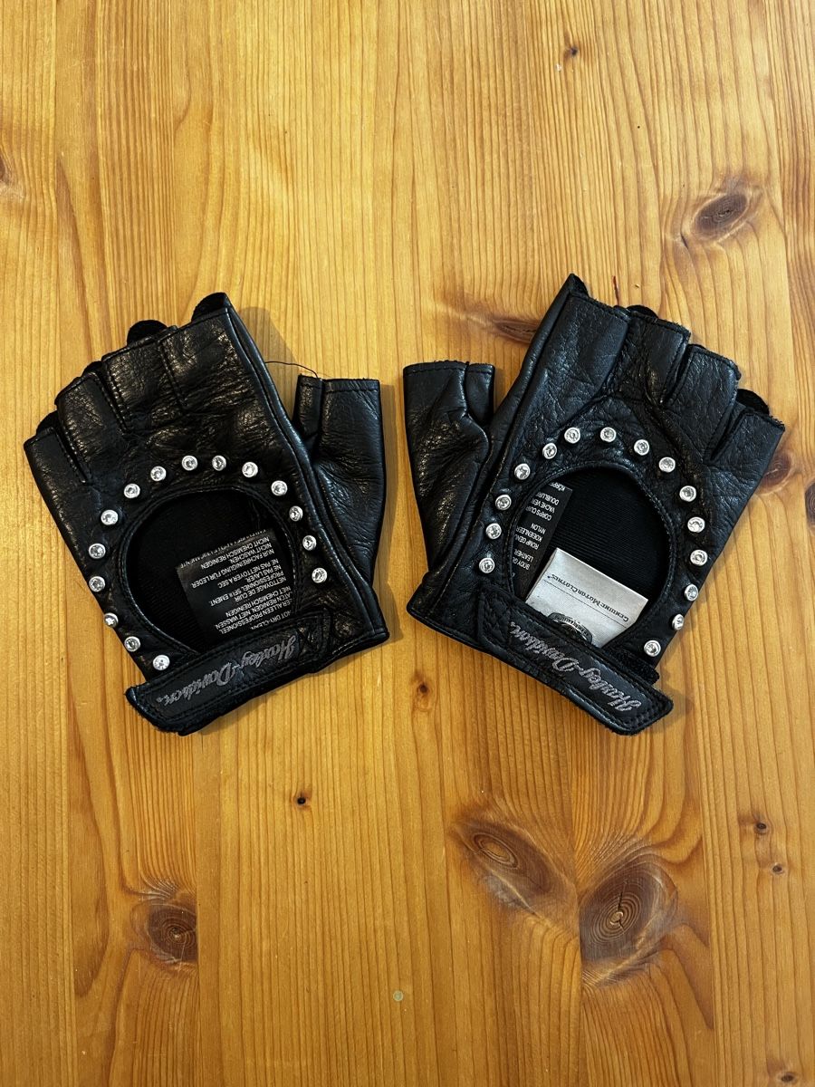 Harley-Davidson Guanti & manicotti: Harley Davidson Damen Sommerhandschuhe – Usato da Bern venduto da Romingerre
