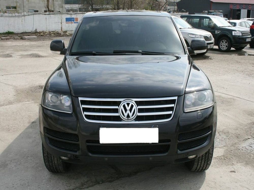 VW Touareg 3.2 (Motorschaden, nicht fahrbar)