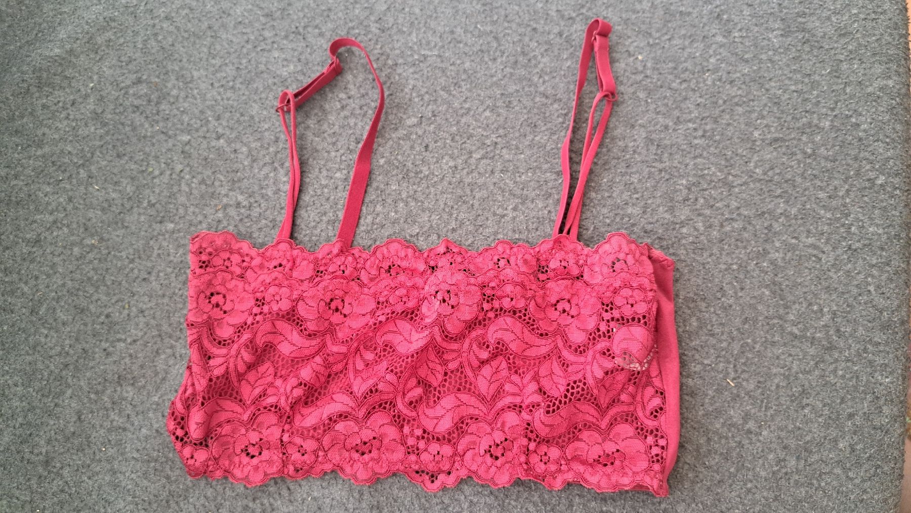 Altra biancheria intima: Bralette und 2 Slips  Grösse 36/38 – Usato da Riehen venduto da Chimpara 1