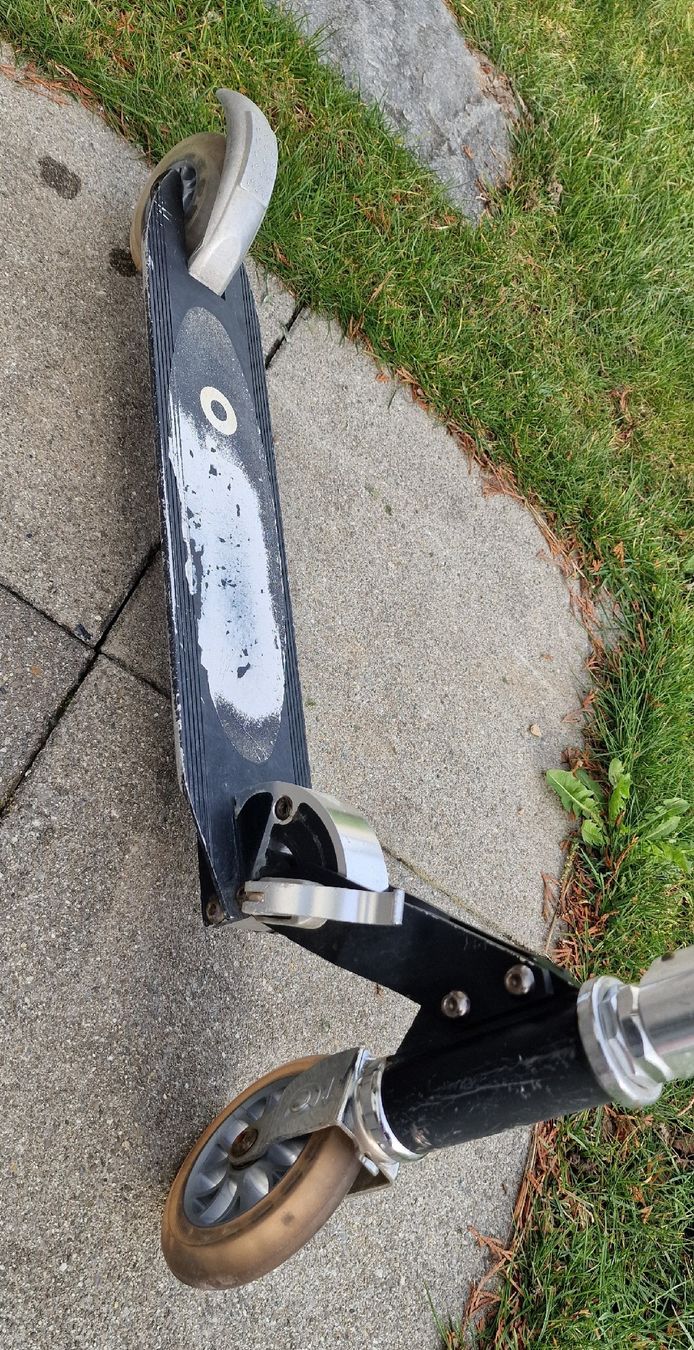 Micro Kickboard: Micro Scooter – Usato da Suhr venduto da Sbume 3