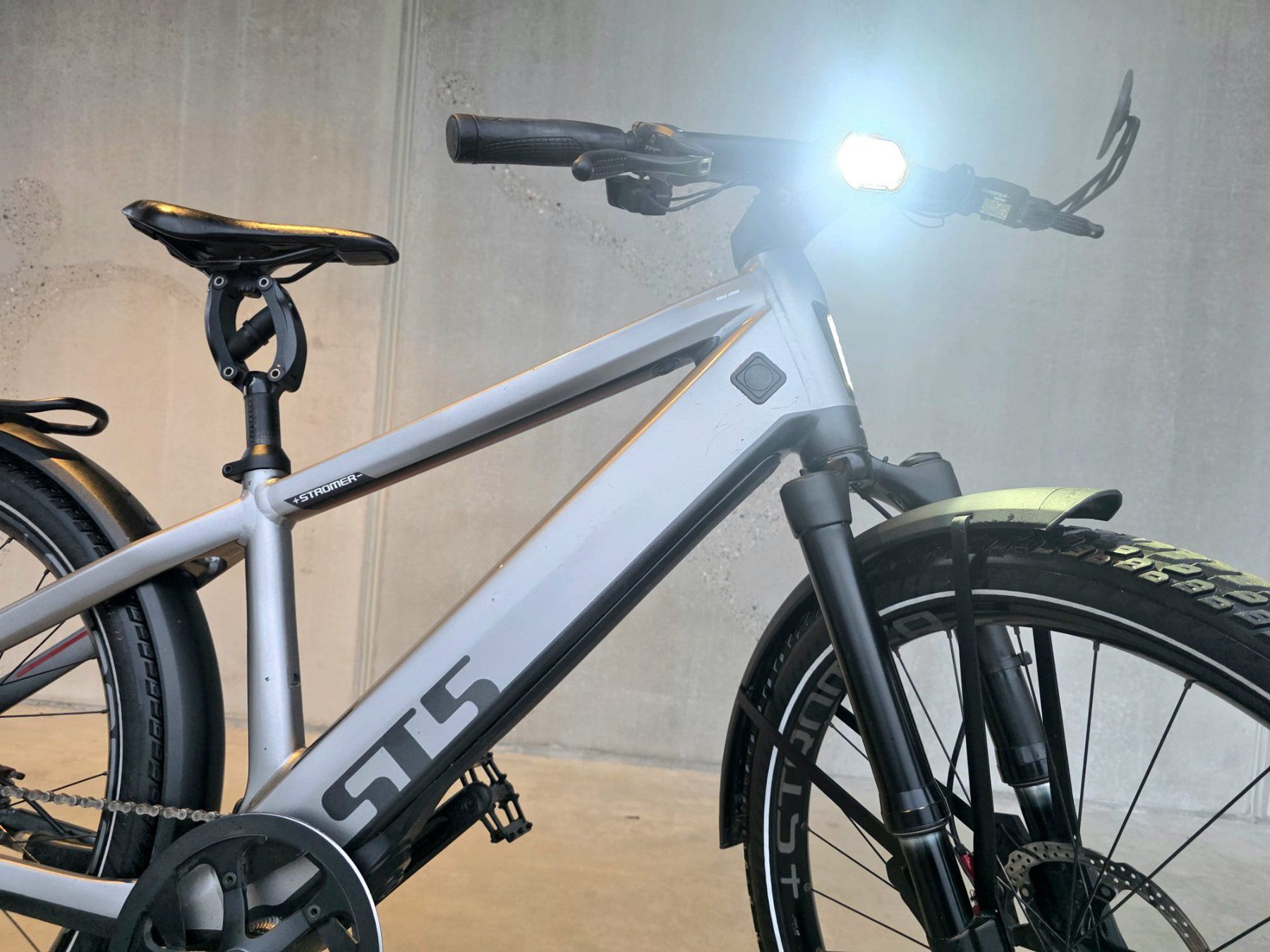 Stromer Velos: Stromer ST5 Sport Graphite 45kmh Ebike 4G – Gebraucht aus Rothrist von Ju_le9 7