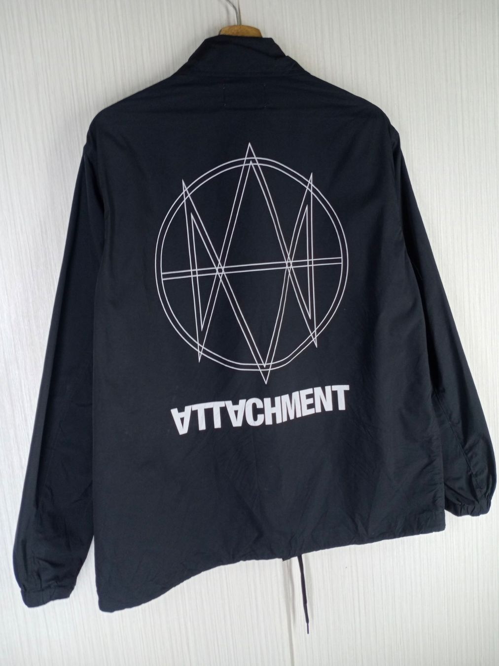 Giacche: ATTACHMENT GEOMETRIC LOGO COACH JACKET Gr.L – Usato da Zürich venduto da VR2528 1