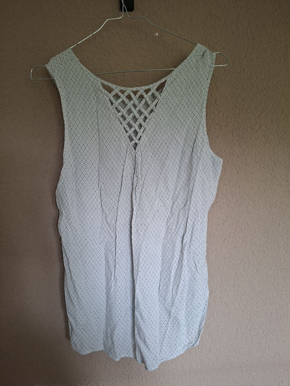 H&M Tops: Top – D'occasion à Zürich par lol_gq2g 1