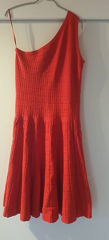 Vestiti: Michael Kors Strickkleid, rot Medium – Usato da Wolfhausen venduto da LoukAudio 2