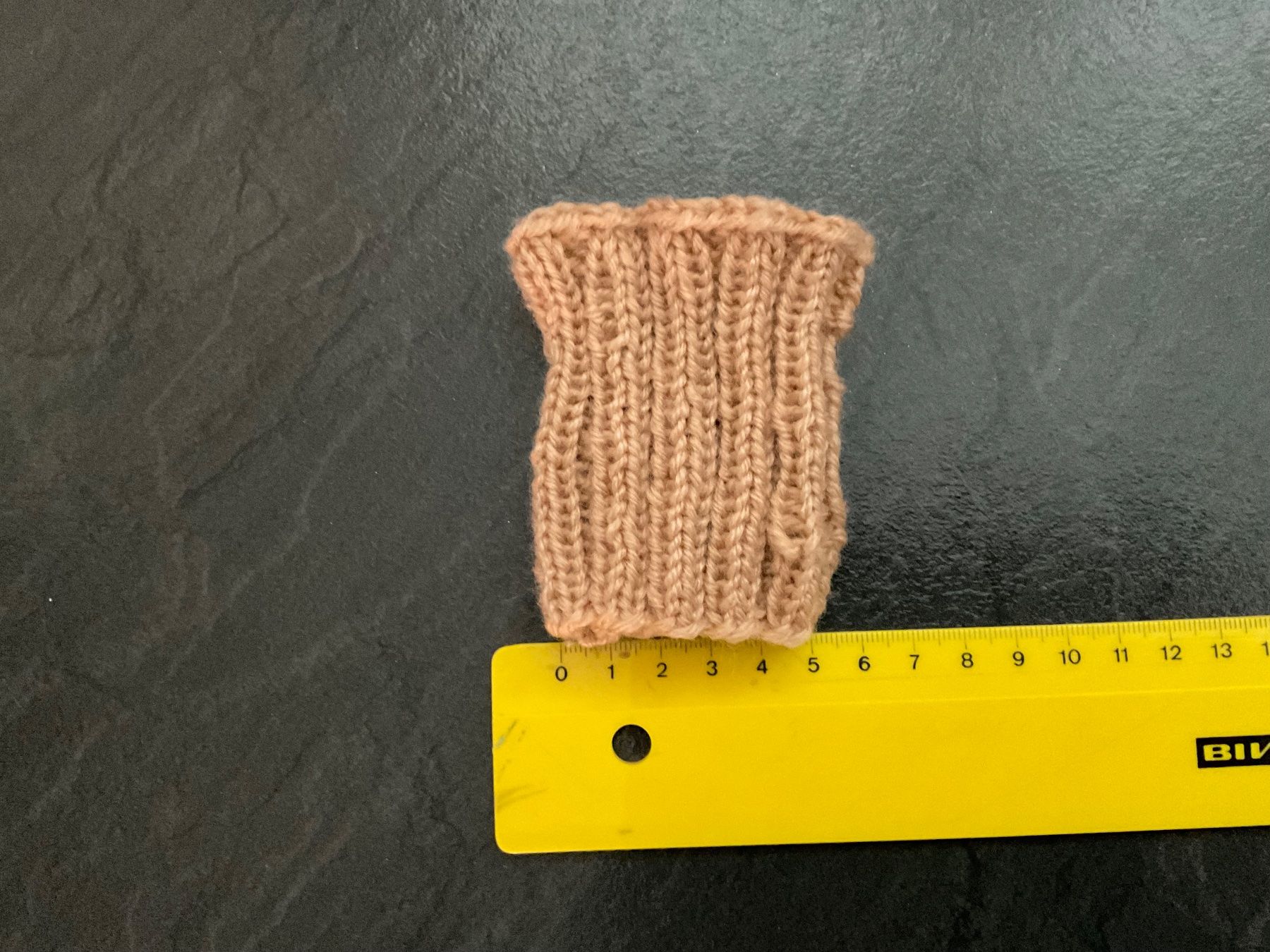 Guanti: Handgestrickte Kinder- Pulswärmer – Nuovo (secondo la descrizione) da Wetzikon ZH venduto da FeeF 2