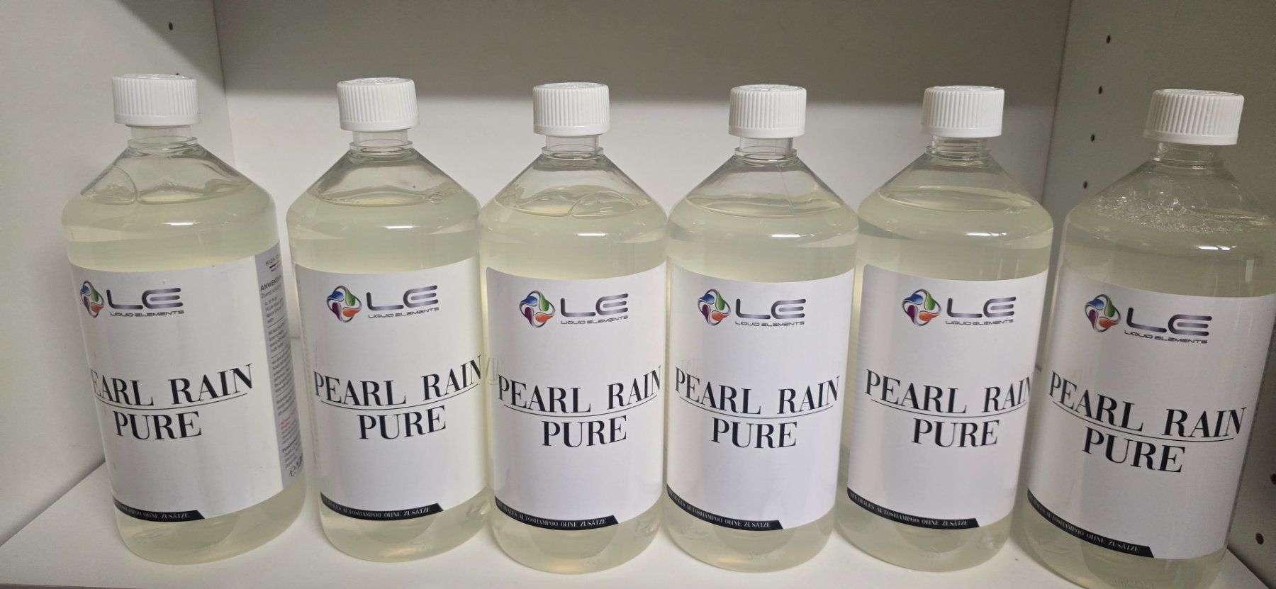 Prodotti per la cura: Liquid Elements Pearl Rain Pure 6x 1L shampoo – Nuovo (secondo la descrizione) da Zürich venduto da Nexaro