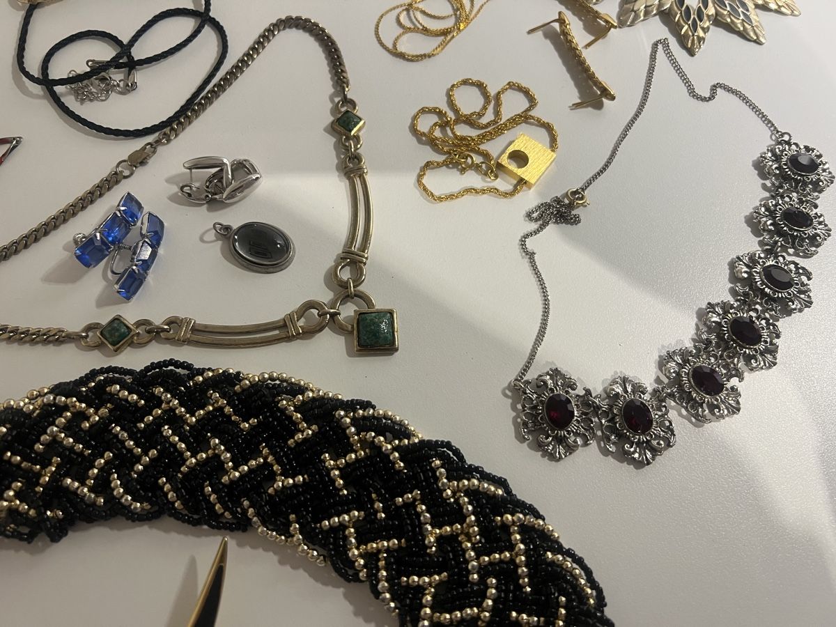 Sonstiger Schmuck: Lot de bijoux anciens  – Gebraucht aus St-Pierre-Clages von ste_xk6p 6