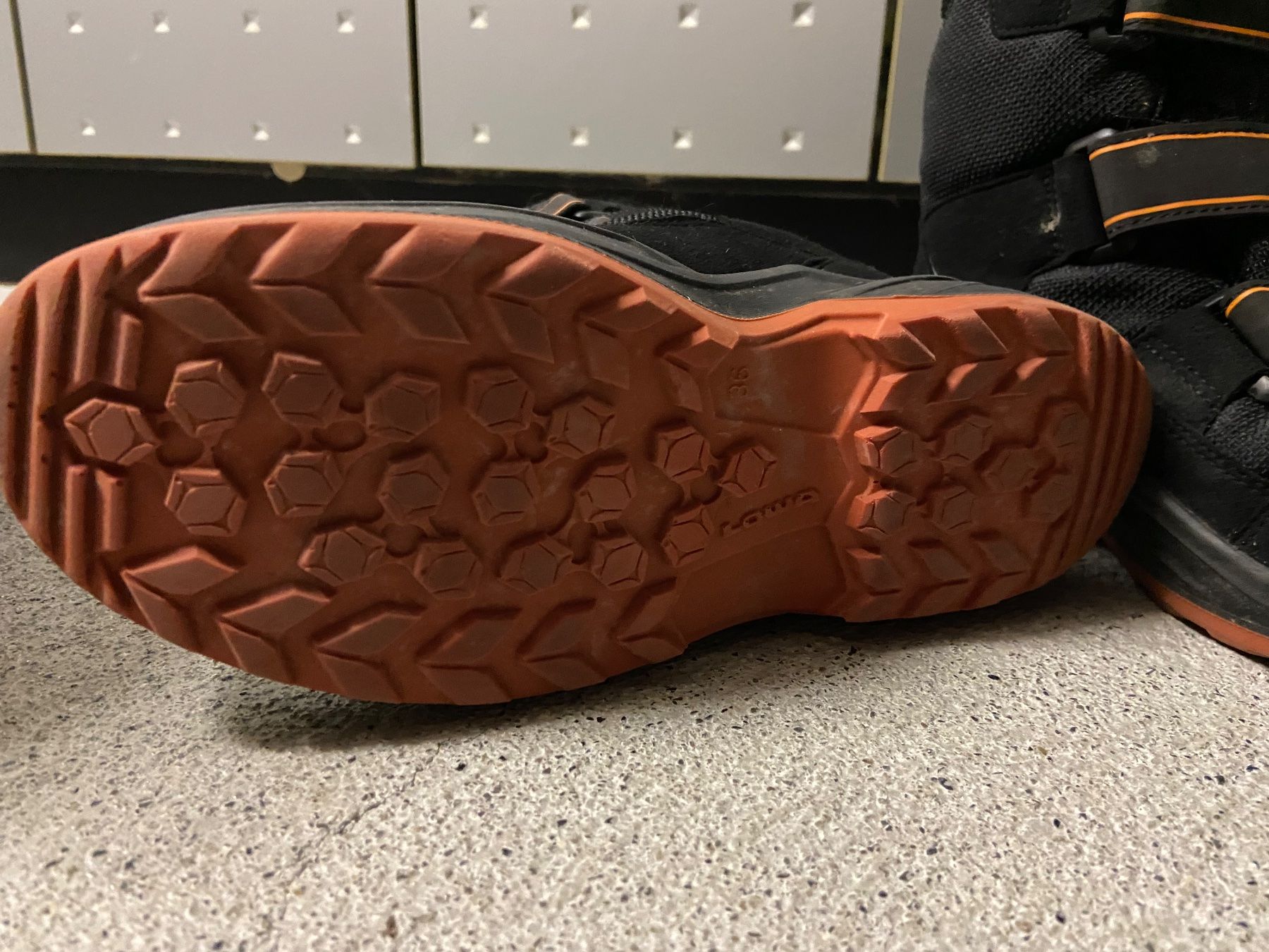 Lowa Scarpe per ragazzi: Lowa Winterstiefel Gore Tex – Usato da Wilen (Sarnen) venduto da Jeffsy 2