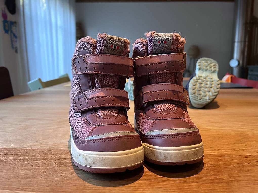 Schuhe für Mädchen: Viking Winterschuhe 26 – Gebraucht aus Herzogenbuchsee von momo_ 1