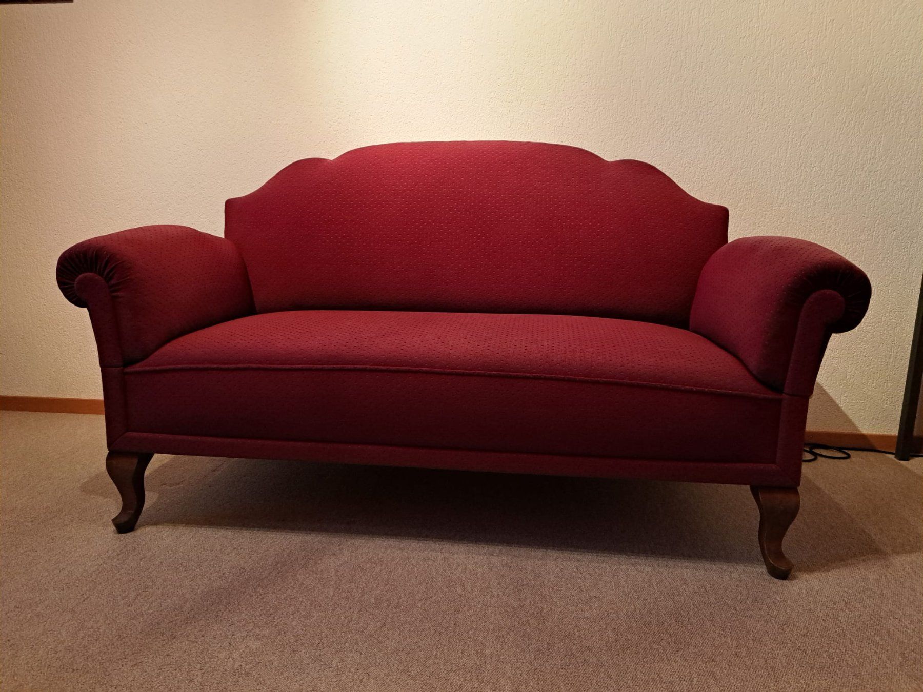 Sofas: Sofa Stoff bordeaux – Gebraucht aus Zwingen von steinbock222