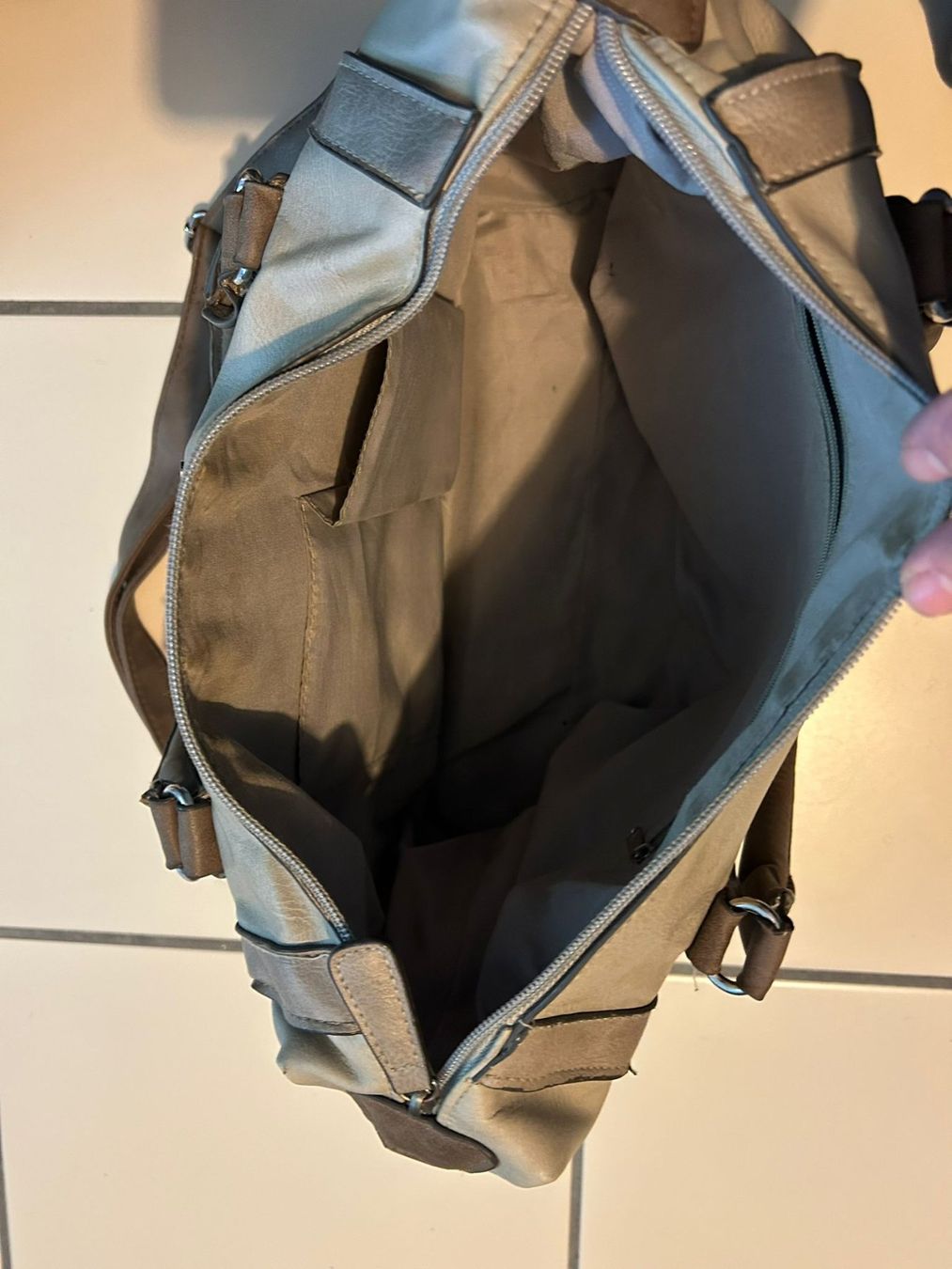 Sacs femmes: Borsa a tracolla beige e marrone Catwalk – D'occasion à Melano par H-Sara 2