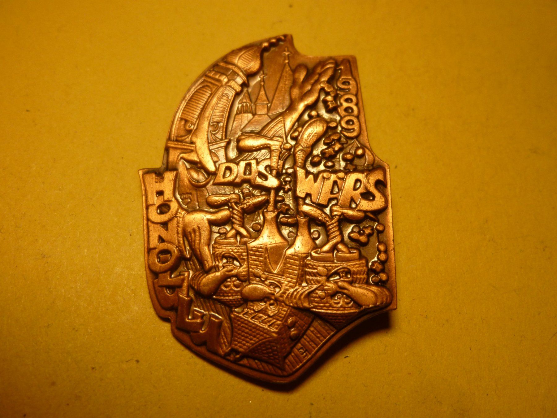 Placchette & Badge: HONOLULU 1989 BRONZE – Usato da Ried (Muotathal) venduto da Mandarin02