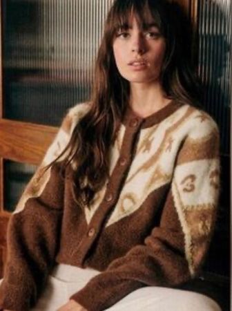 Neu mit Etikette Sézane Margaux Cardigan Gr M