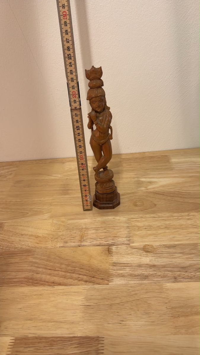 Statuette: Holzfigur Krishna – handgeschnitzt ca. 22 cm – Usato da Birsfelden venduto da inf_l2yy