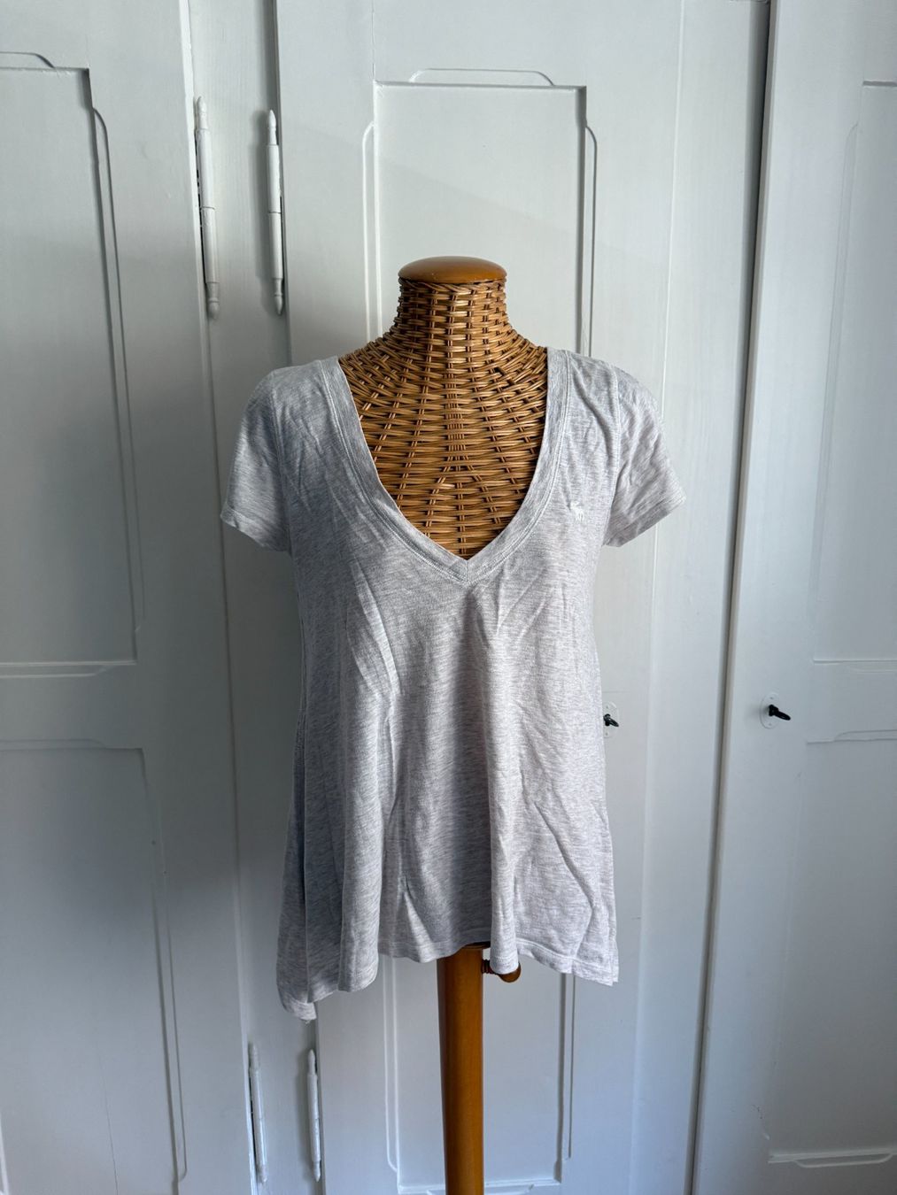 Abercrombie T-Shirts: ABERCROMBIE & FITCH - Shirt hellbeige L – Gebraucht aus Zürich von Diazaio