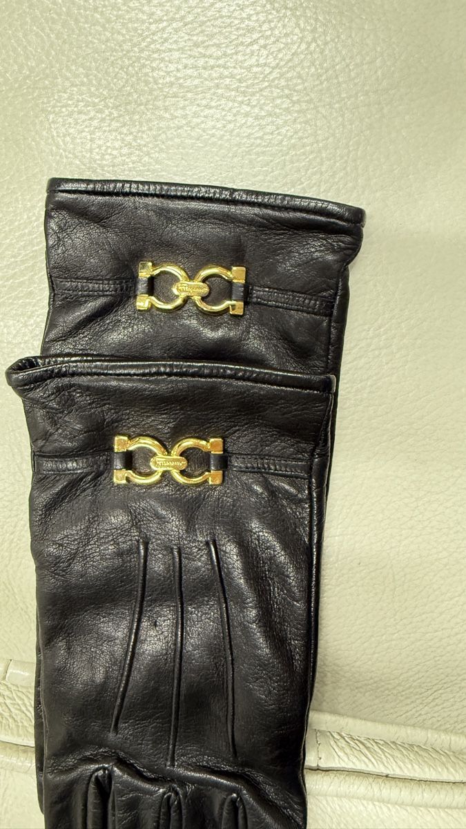 Salvatore Ferragamo Guanti & manicotti: ferragamo handschuhe – Usato da Lachen SZ venduto da HelvetiaLuxury 5