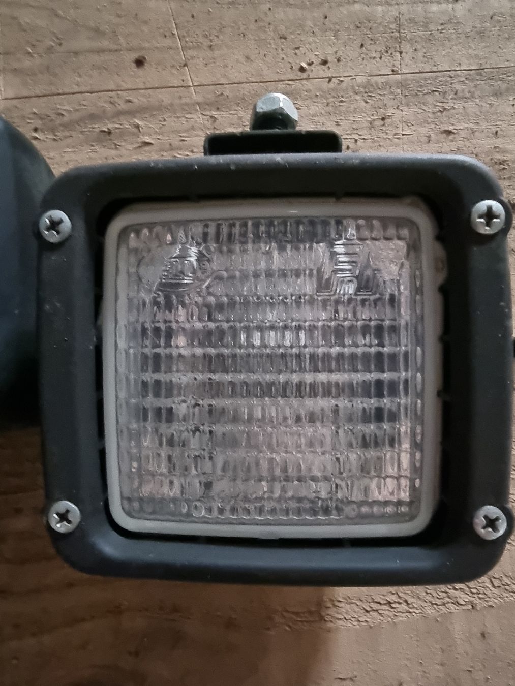 Sonstiges Fahrzeugzubehör: Hella Scheinwerfer 12 V – Gebraucht aus Gunzwil von TeamT 2