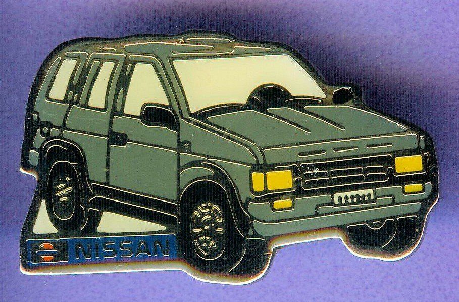 Nissan Placchette & Badge: NISSAN   Terrano V6 – Usato da Winterthur venduto da Sammleroase
