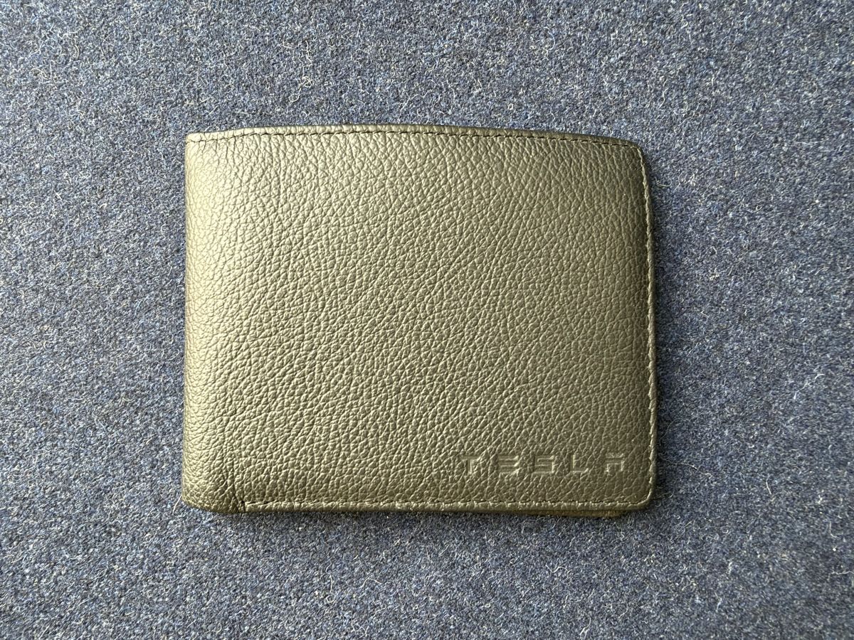 Brieftaschen: Rare Tesla Design Lusk Leather Wallet – Neu (gemäss Beschreibung) aus Zürich von jankais3r