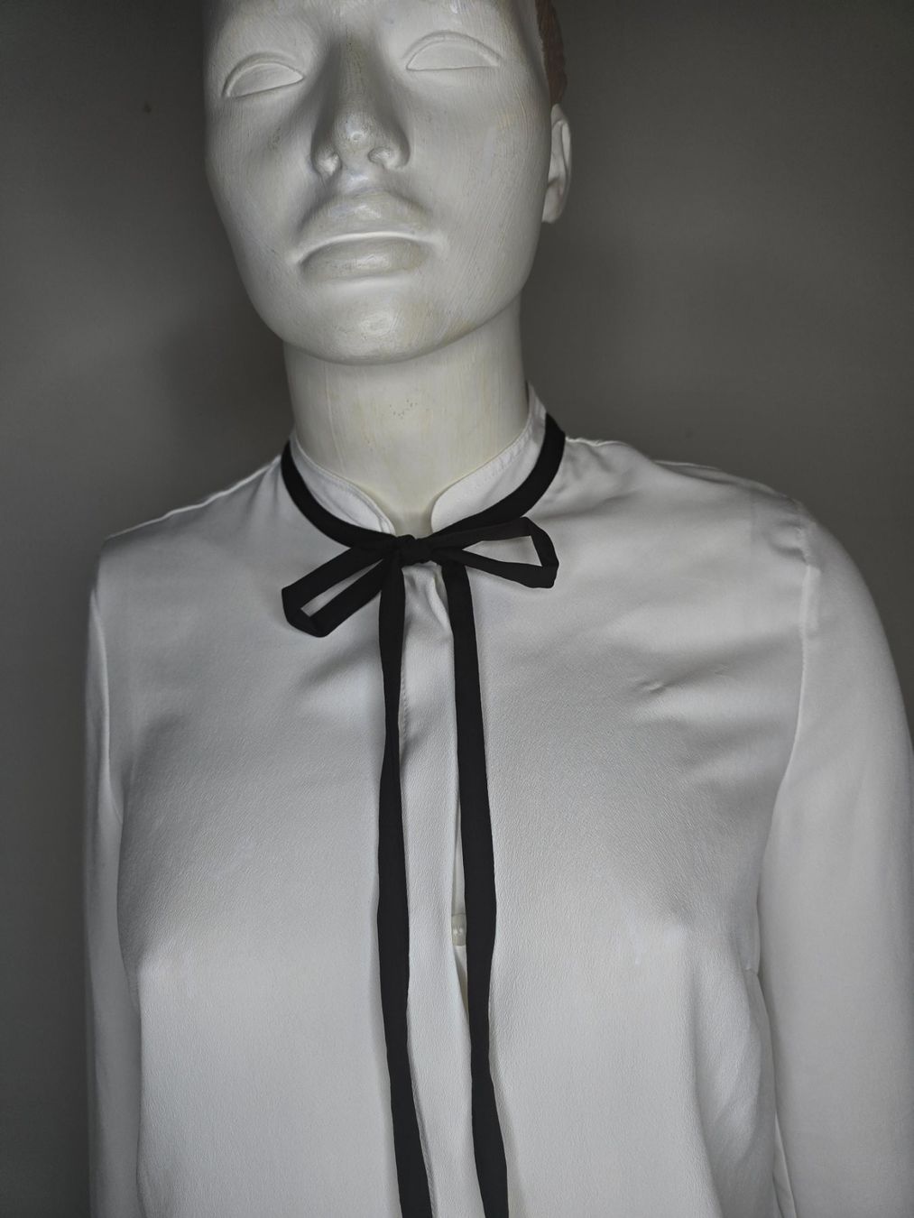 H&M Blusen: Damen Hemd Bluse H&M – Gebraucht aus Heerbrugg von Lulu022020 1