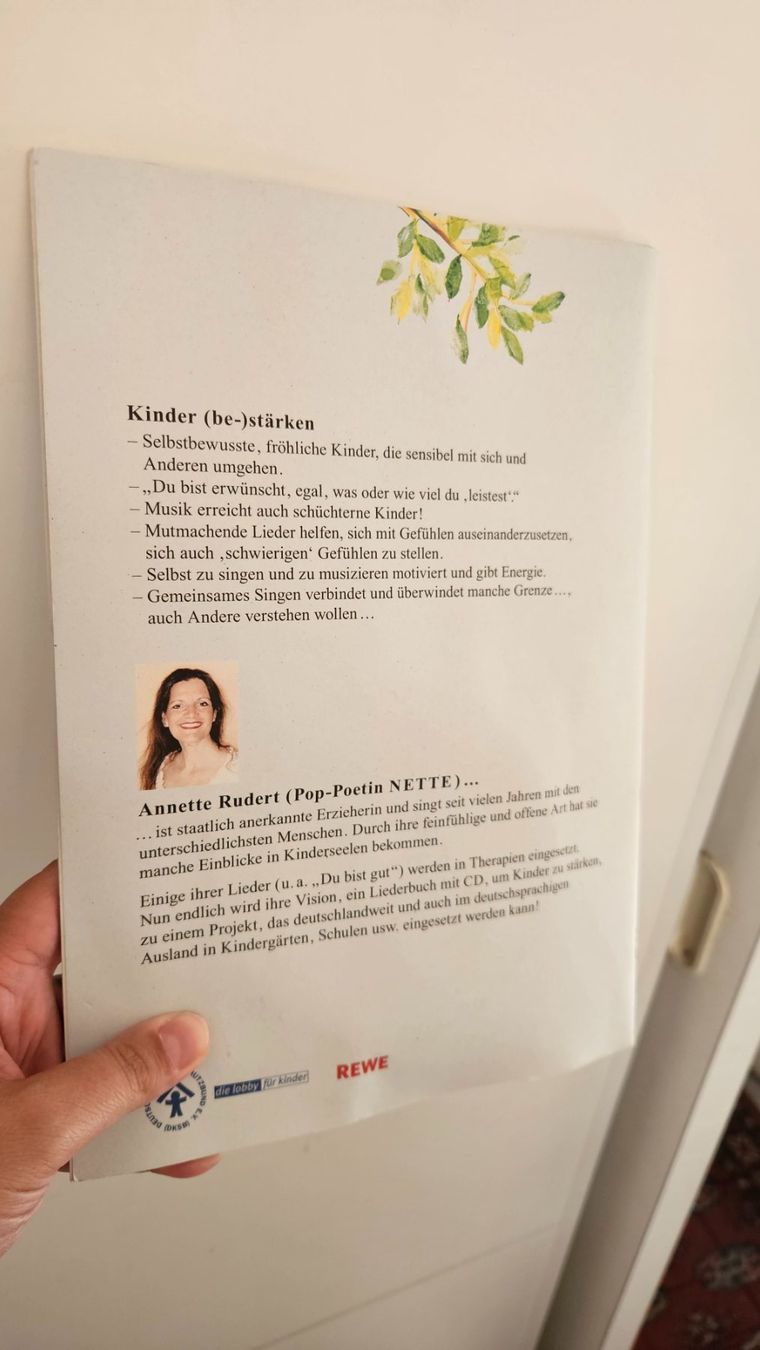 Bücher: Liederbuch mit CD "Ich darf anders sein" – Gebraucht aus Melano von H-Sara 1
